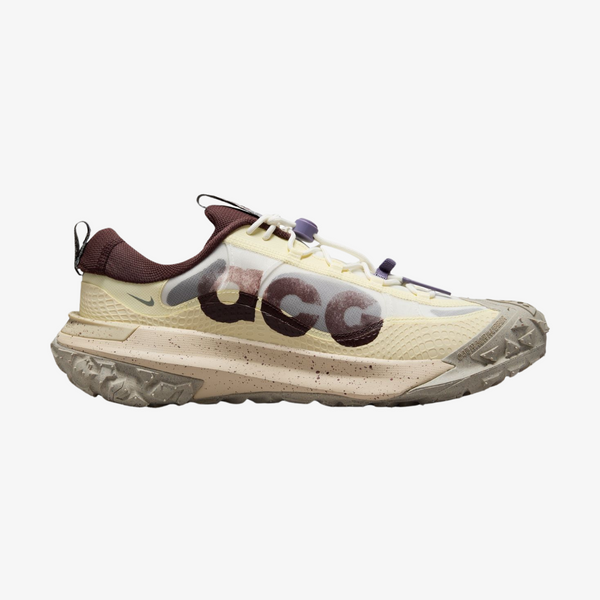 mens nike acg mountain fly 2 low (sail/earth)