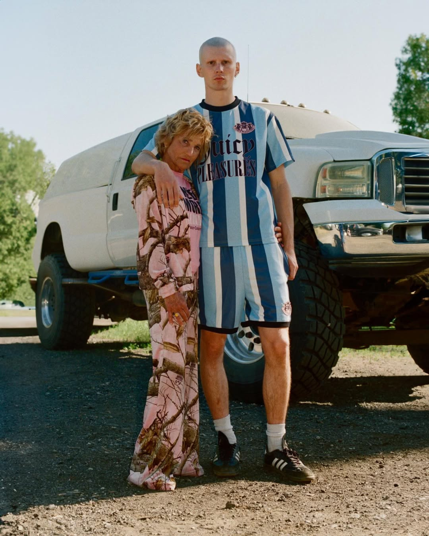 Pleasures – Premium Goods