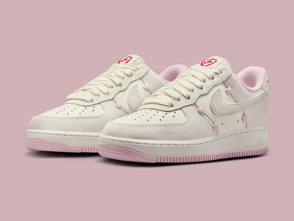 2.10.2025 Women's Nike Air Force 1 LX 'Sail/Pink Foam'