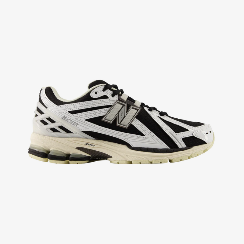mens new balance 1906r (white/black)