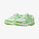 womens nike zoom vomero 5 (sail/cucumber calm-barely green)