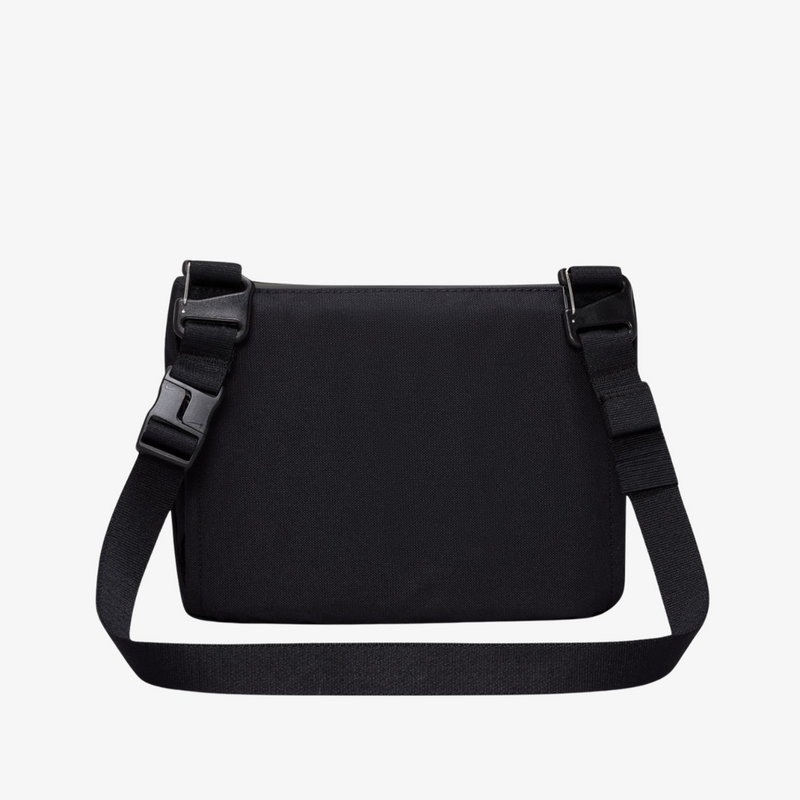 nike day max cross body bag (black)