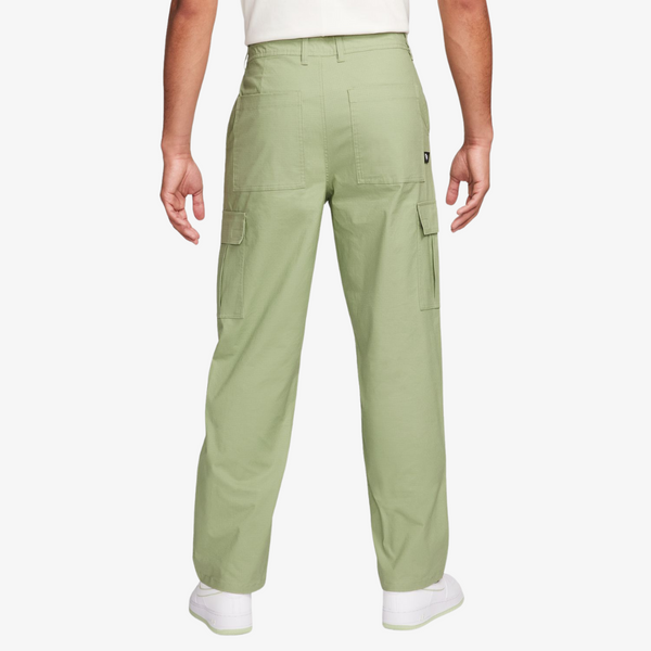 mens nike club cargo pants (oil green)