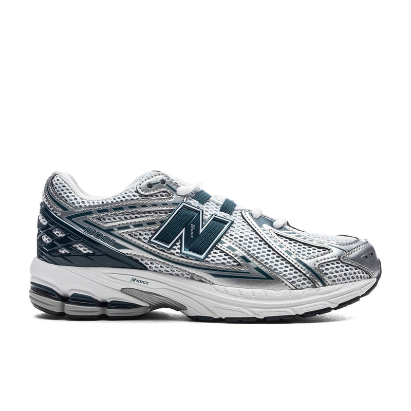 preschool new balance 1906 (silver metallic/deep ocean)