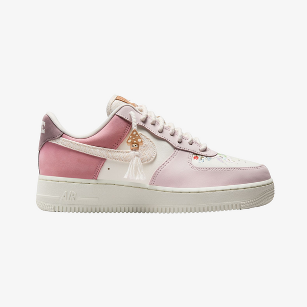 womens nike air force 1 07 low lx (sail/pearl pink)