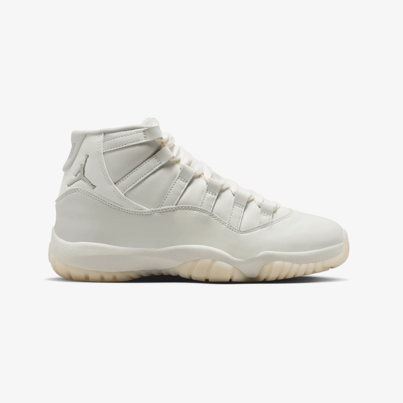 womens jordan 11 retro (pearl)