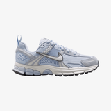 gradeschool nike vomero 5 (football grey/summit white)