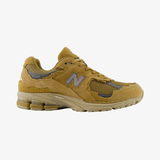 mens new balance 2002 (wheat)