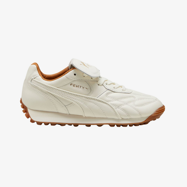 womens puma x fenty avanti vl (warm white)