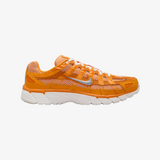 mens nike p-6000 prm (kumquat/metallic silver)