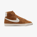 mens nike blazer mid '77 prm (light british tan/sail)