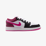 gradeschool jordan 1 low se (off noir/desert pink-white)