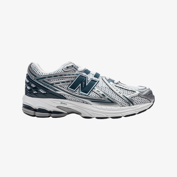 preschool new balance 1906 (silver metallic/deep ocean)