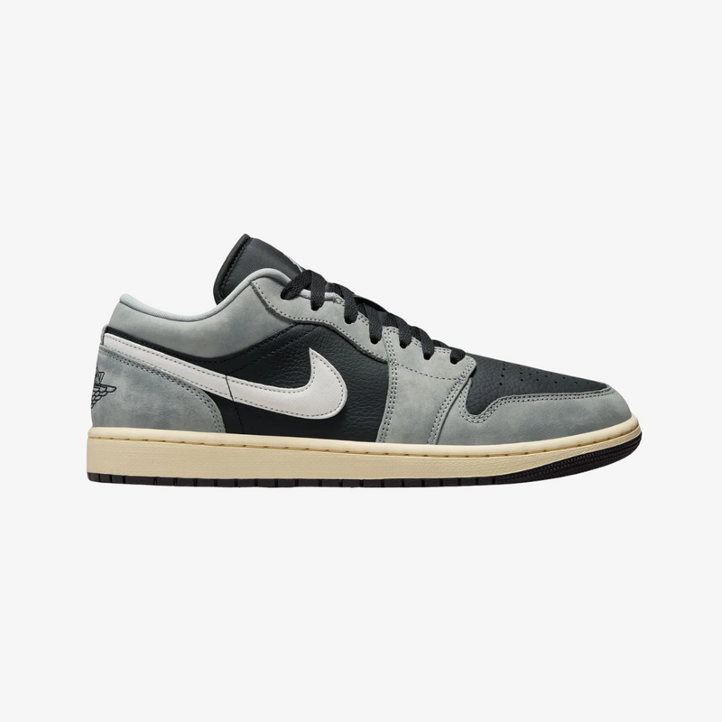 mens jordan 1 low se (light smoke grey/black)