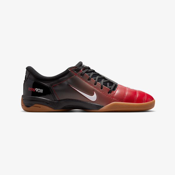mens nike total 90 (black/university red)