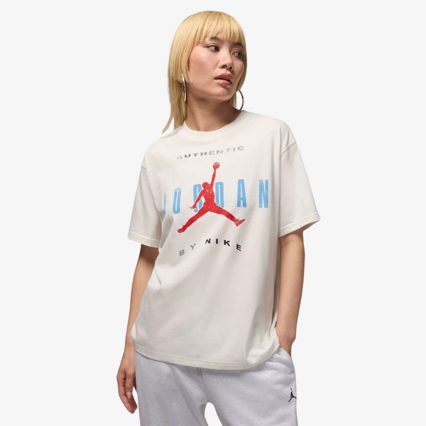 womens jordan flight s/s tee (white/blue/red)