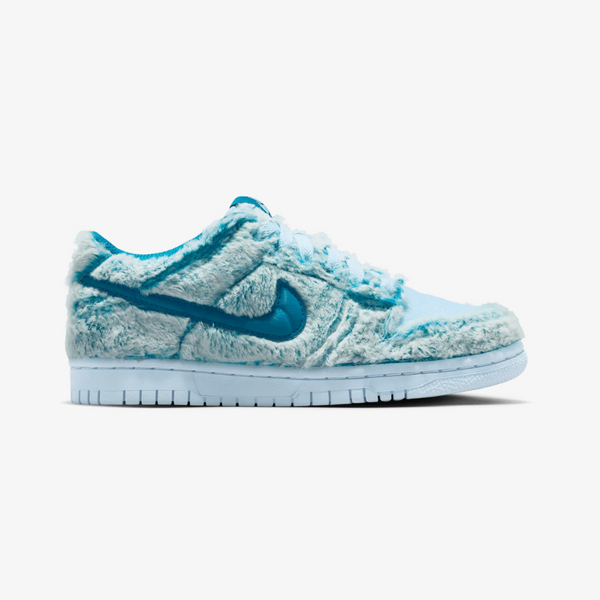 gradeschool nike dunk low (celestine blue/green abyss)