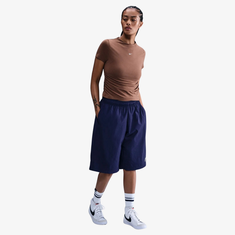 womens nike sportswear chill knit (brown)