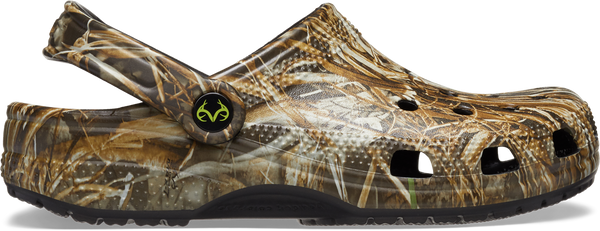 mens crocs realtree max-7 classic clog (camo)
