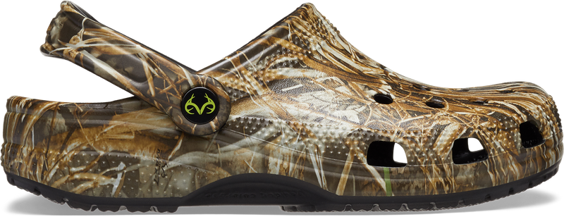 mens crocs realtree max-7 classic clog (camo)
