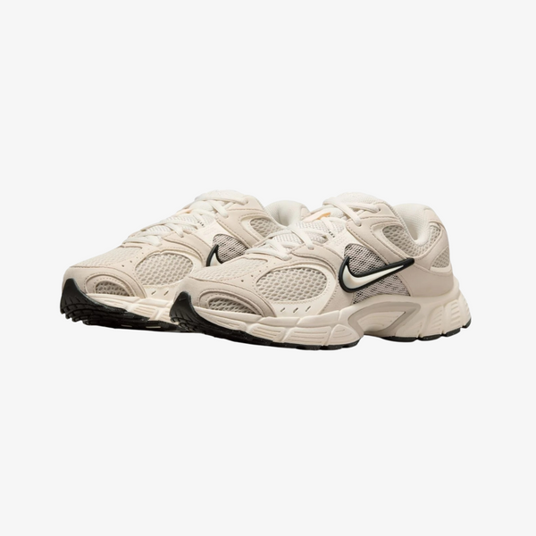 womens nike v5 rnr (orewood/pale ivory)