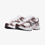womens nike v5 rnr (white/metallic platinum-tattoo)