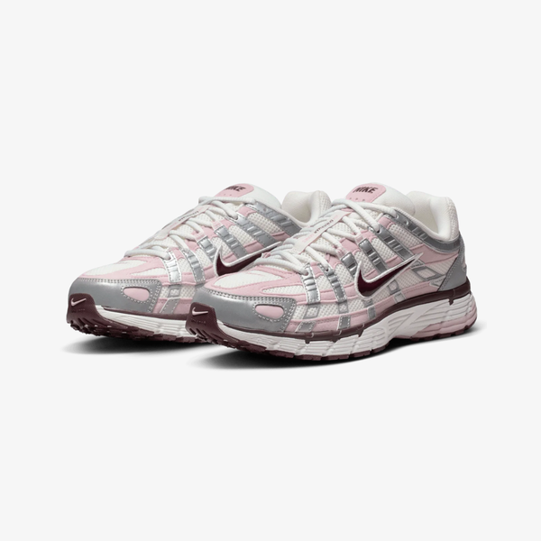 womens nike p-6000 (summit white/plum)