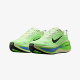 mens nike vomero plus (volt tint/black spruce)