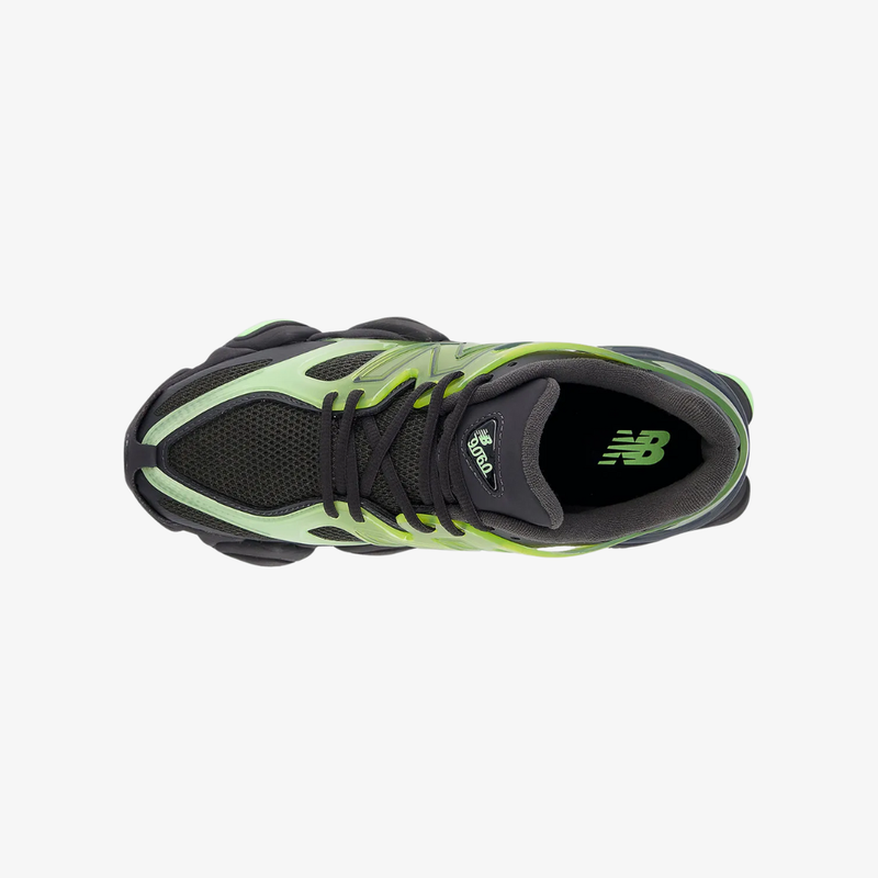 mens new balance 9060 x (alpine green)