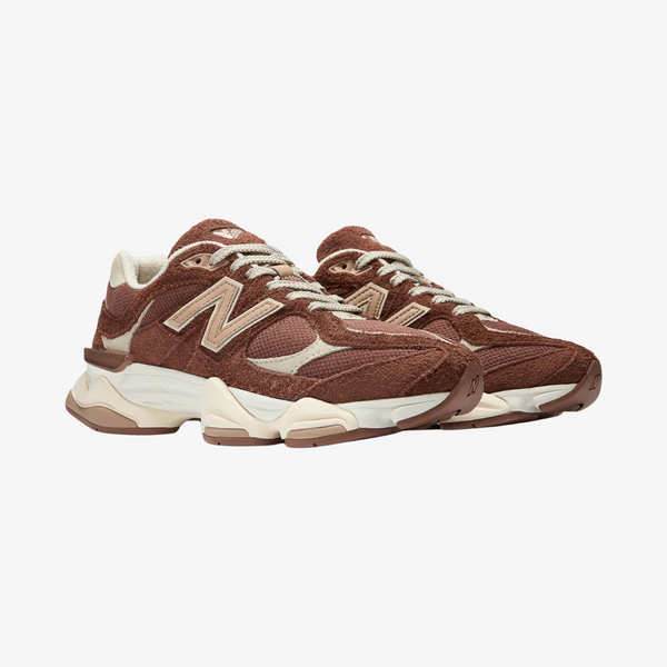 womens new balace 9060 (rich oak)