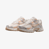 womens nike v5 rnr (phantom/phantom-chalk-shimmer)