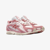 womens new balance 204L (rosewood)