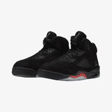 mens jordan 5 retro “halloween” (black/black-picante red-glow n the dark)