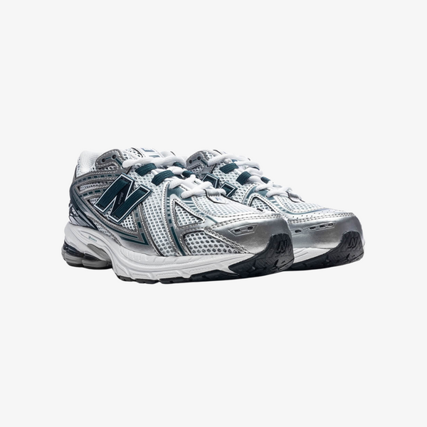 preschool new balance 1906 (silver metallic/deep ocean)