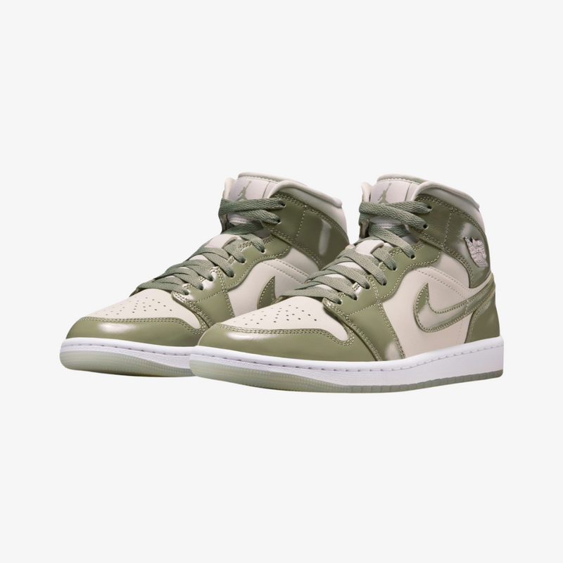 womens jordan 1 mid se (sea glass/ oil green)