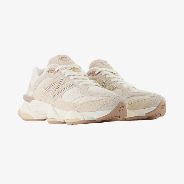 womens new balace 9060 (bisque)