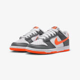 gradeschool nike nike dunk low (white/total orange)