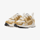 toddler nike vomero 5 lace bt (sail/metallic gold-anthracite)