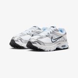 womens nike air max moto 2k (white/hydrogen blue)