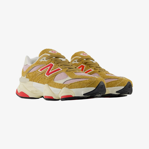 gradeschool new balance 9060 (great plains/true red)