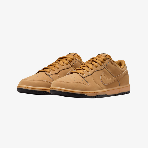 mens nike dunk low se (wheat/gum)