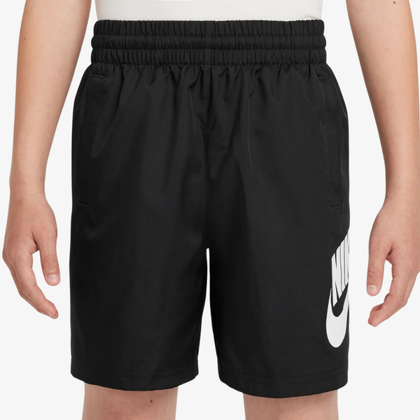 kids nike sportswear club 6" woven shorts (black/white)