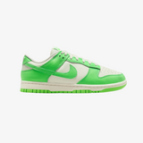 womens nike dunk low (sail/strike green)