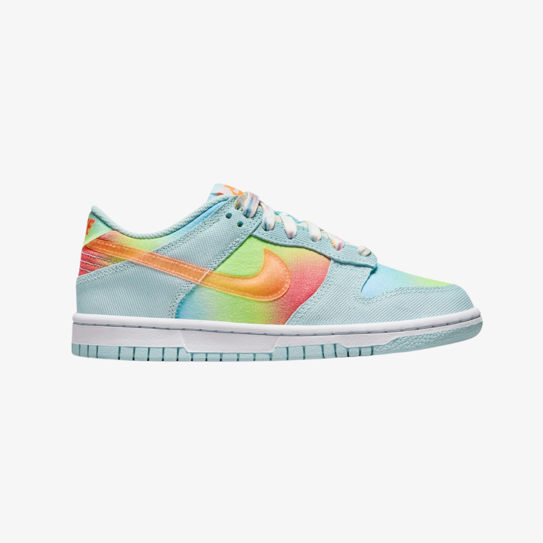 gradeschool nike dunk low (glacier blue/total orange) – Premium Goods