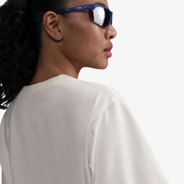 womens nike acg s/s tee (white)