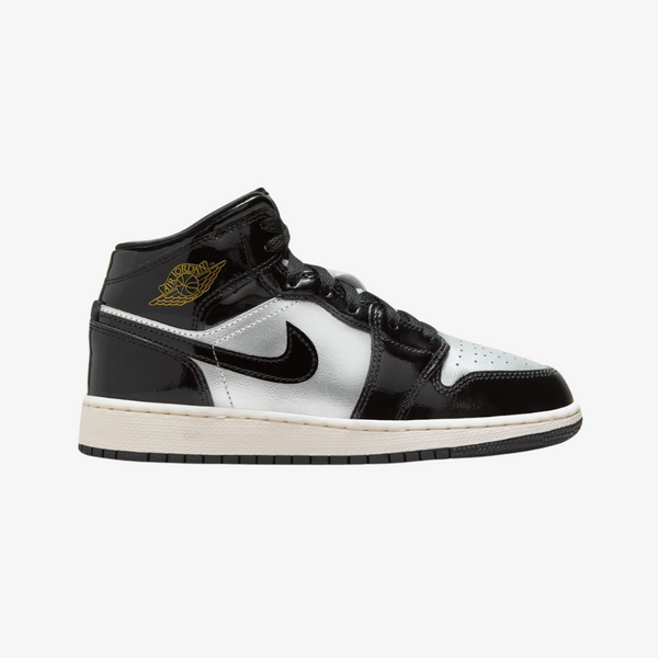 gradeschool jordan 1 mid se (black/metallic gold)