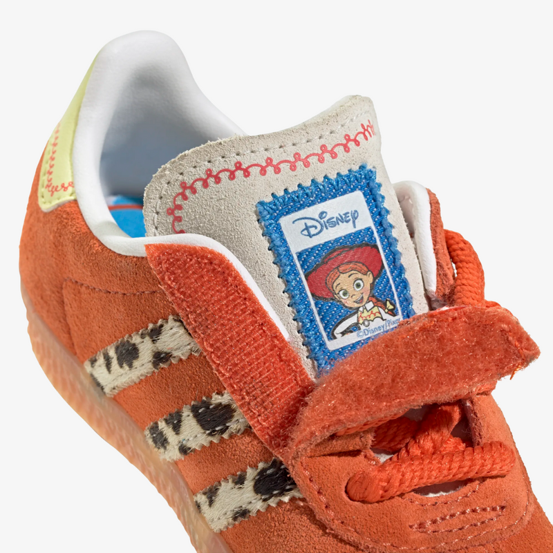 toddler adidas gazelle x toy story (jessie)