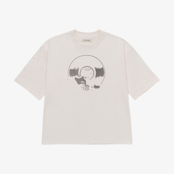 womens honor the gift vinyl box tee (cream)