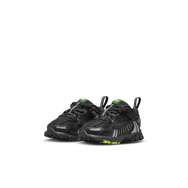 toddler nike vomero 5 (black/volt)