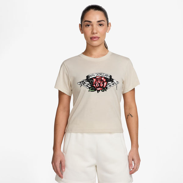 womens jordan flight slim-fit graphic s/s tee (orewood brown/black)